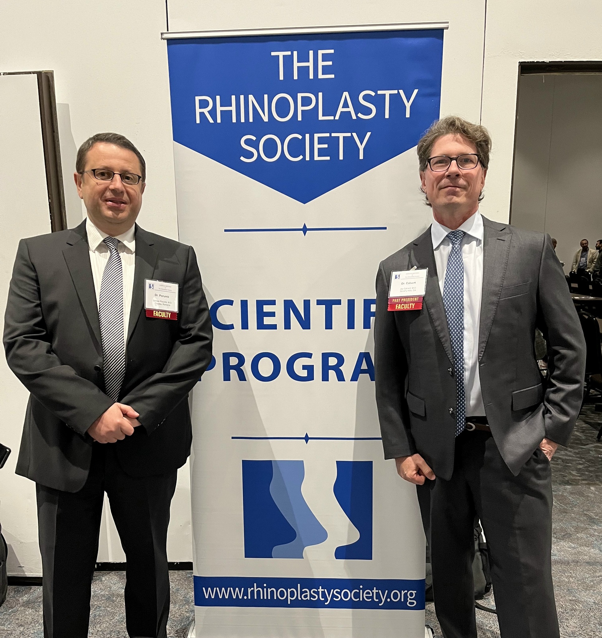Dr. Porumb la conferința The Rhinoplasty Society, evidențiind expertiza sa în tehnici avansate de rinoplastie